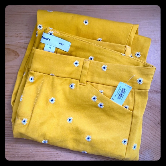 old navy yellow pixie pants